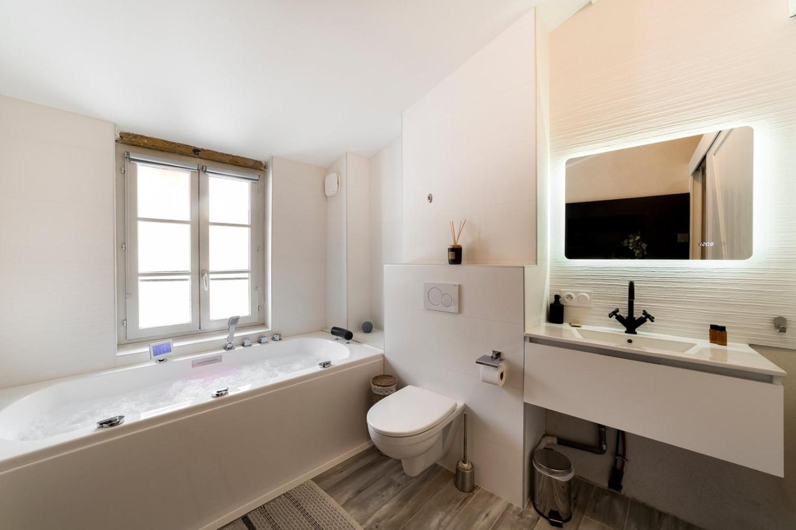 Sky'Room - Jacuzzi & Vue - Vieux リヨン エクステリア 写真